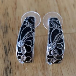 Beautiful Floral Earrings